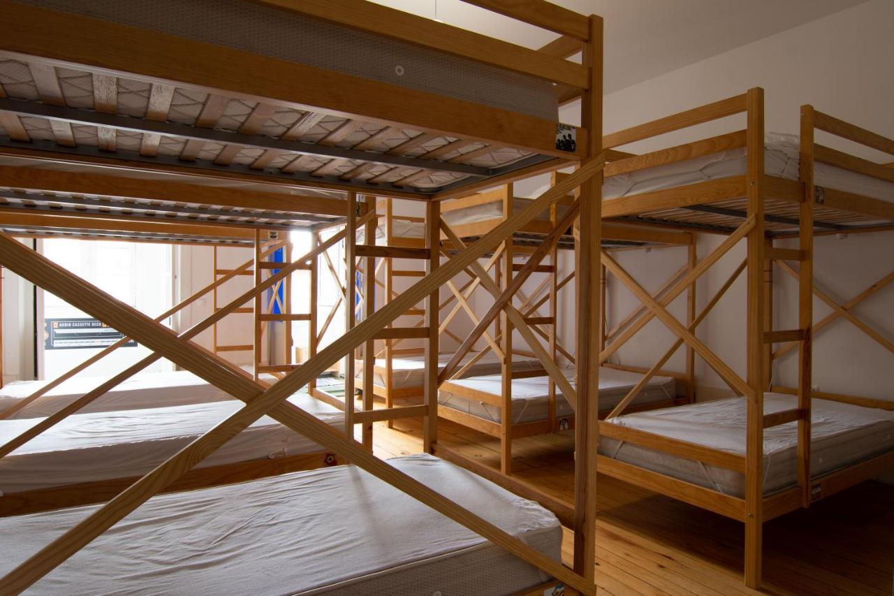 Rock N'Porto Hostel Paranhos  ภายนอก รูปภาพ